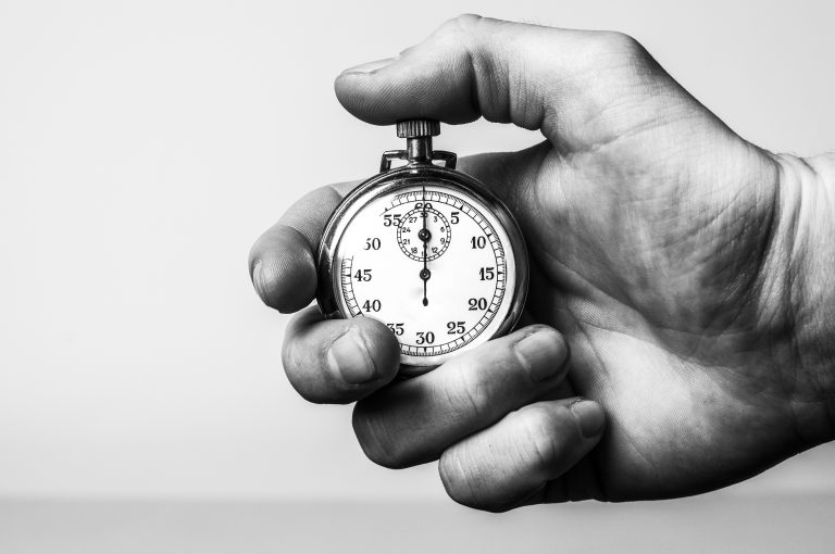 Win the Interview: How to Ace the 6-second Resume Test