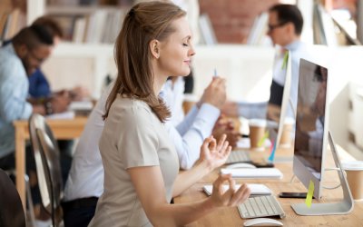 Desk Exercises to Keep Your Heart Healthy While You Work