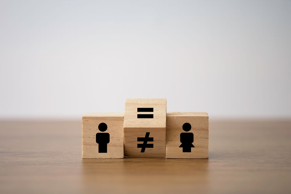 Flipping,Of,Unequal,To,Equal,Sign,Between,Man,And,Woman.