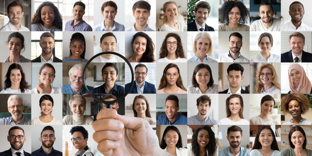 Male,Hr,Manager,Holding,Magnifying,Glass,Head,Hunting,Choosing,Finding job interview
