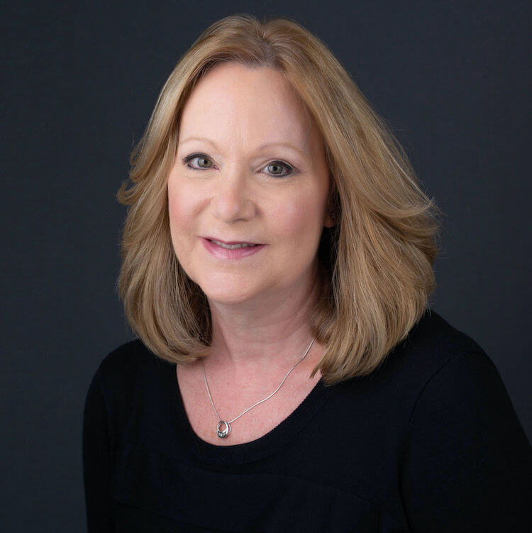 Mardee Handler - headshot 750 x 750