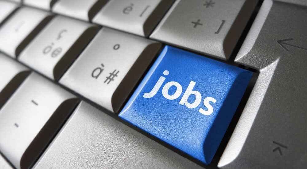 Online Job Search button of a Keyboard