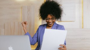 A Happy Office Lady - Colorado - Careers In Government